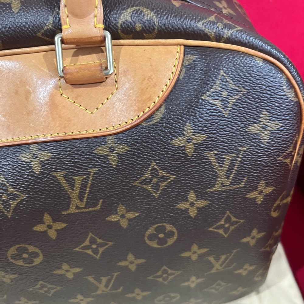 🎉 24 Hour Sale 💯Authentic LOuis Vuitton Monogram Deauville + Free 🎁 - Picture 10 of 16
